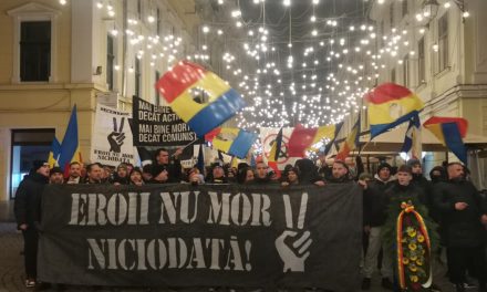 VIDEÓ  A Hősök Menete, amelyet évről évre a temesvári szurkolók szerveznek. A forradalomra való megemlékezések egyik leglátványosabb eseménye