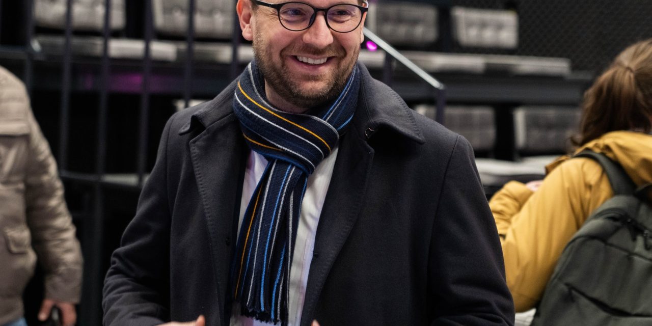 Pe drumul dezvoltării economice și sociale