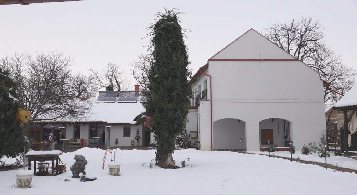 Új négy csillagos szálloda Makón