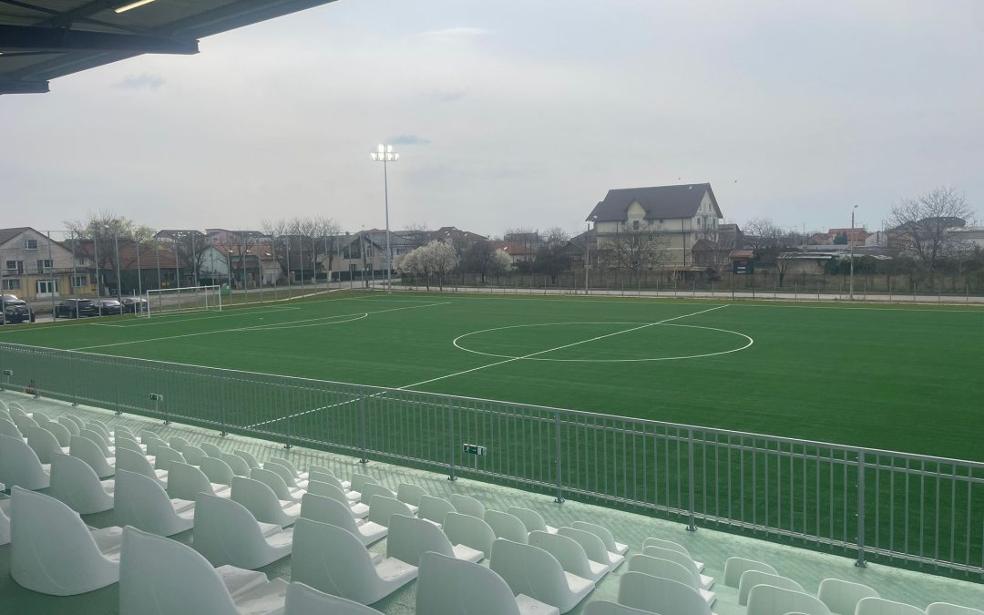 A hétvégén avatják fel az új Mehalai sportbázist. Műfüves futballpálya, esti világítás, kosárlabdapálya, atlétikai futópálya és fedett lelátó 480 férőhellyel