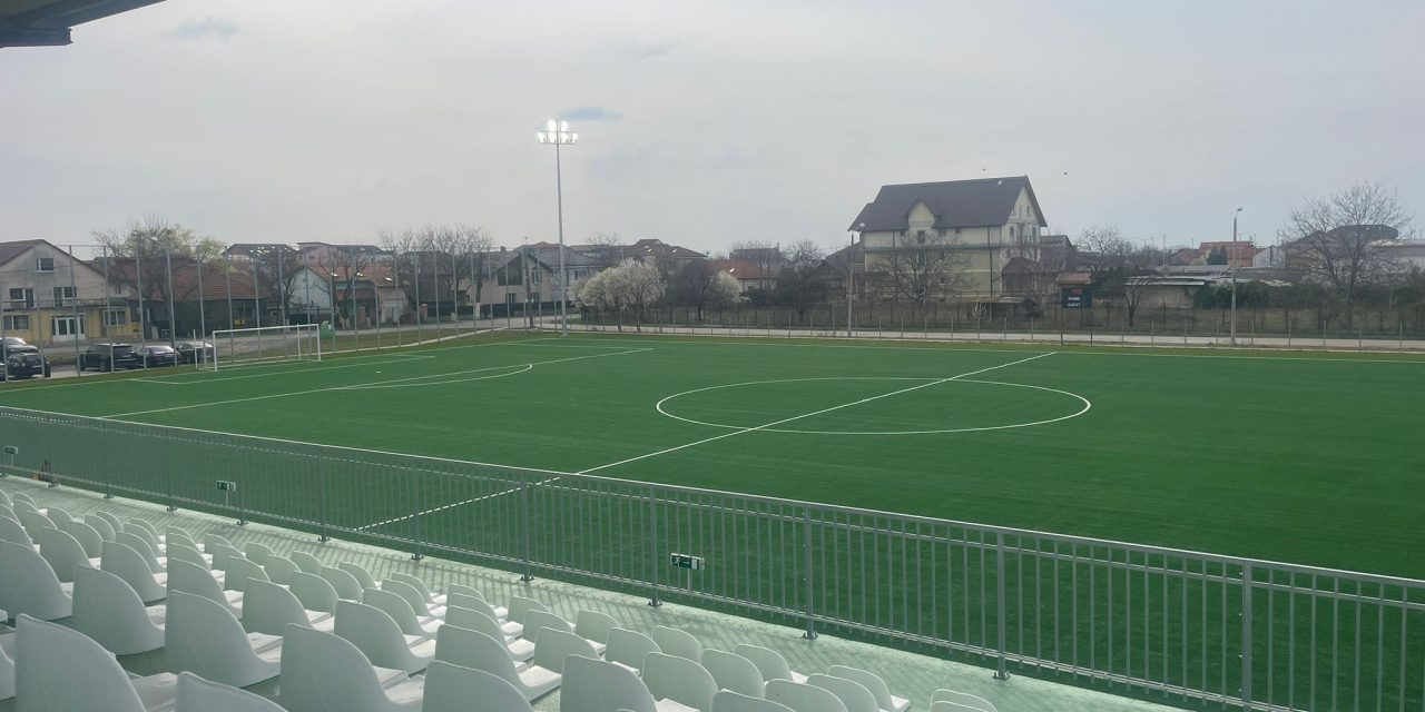 A hétvégén avatják fel az új Mehalai sportbázist. Műfüves futballpálya, esti világítás, kosárlabdapálya, atlétikai futópálya és fedett lelátó 480 férőhellyel