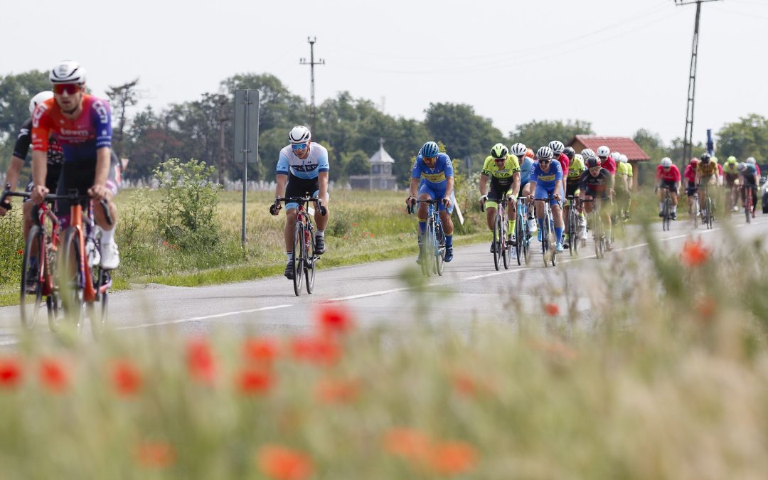 Tura ciclistă „Bartók” Timișoara–Szeged ajunge la ediția a cincea. Amatorii pot pedala cât doresc, cu opriri culturale pe traseu